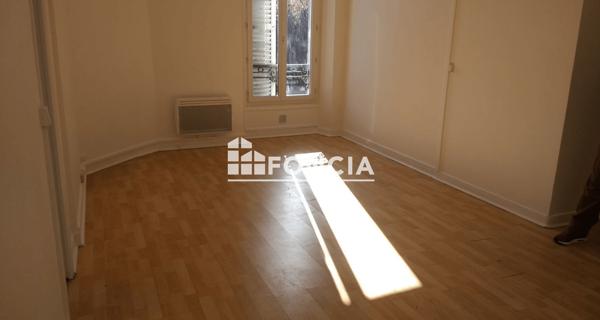 Location Appartement 3 pièces 55.78 m² - Melun 77000