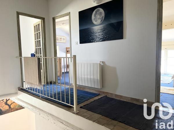 Maison à vendre 6 pièces 227 m² Pélissanne