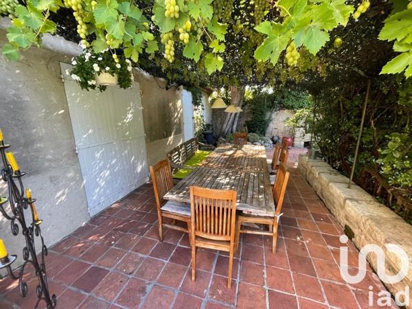 Maison à vendre 6 pièces 227 m² Pélissanne