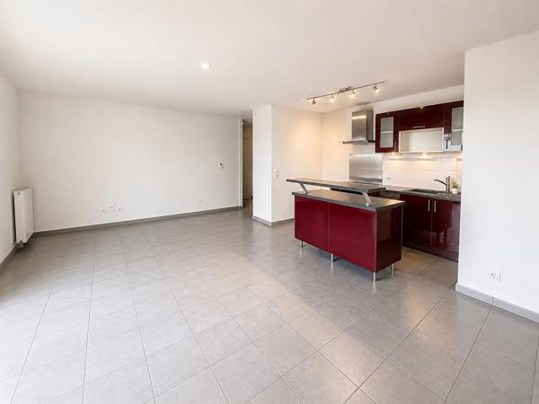 31300 TOULOUSE : Appartement T3 65m² + 2 terrasses + parking en sous-sol
