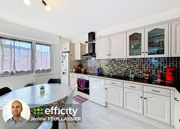 Appartement
         4 pièces
        - 89 m² Exclusivité 209 000 € *