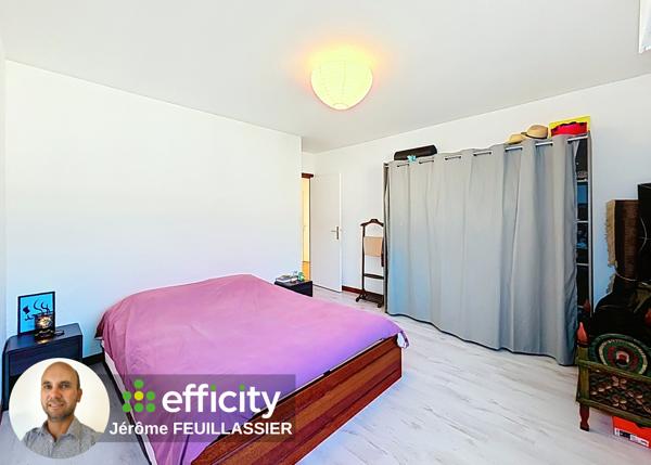 Appartement
         4 pièces
        - 89 m² Exclusivité 209 000 € *