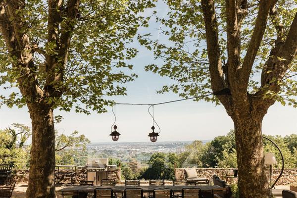 Propriété de collection aux portes de Lyon