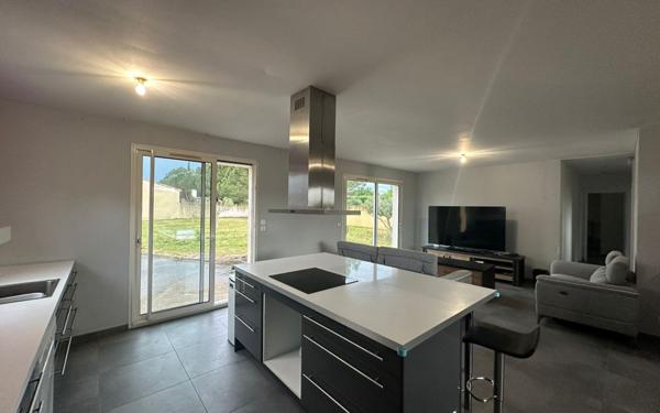 Maison à vendre    5 pièces •  Pauligne