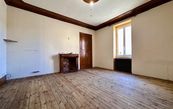 Vente Maison Mitoyenne à rafraîchir Treignat   