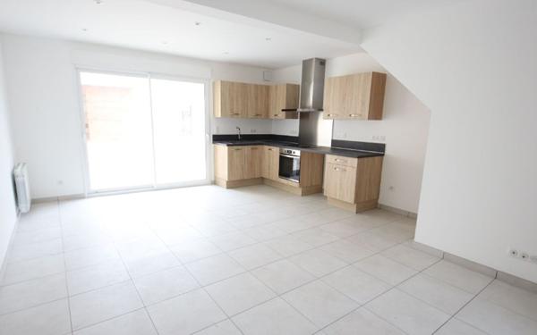 Maison à louer    2 pièces •  Azy-sur-Marne