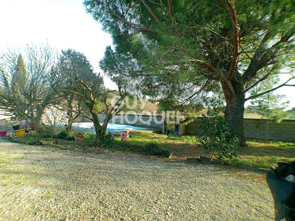 Maison familiale - 5 pièce(s) - Caumont -sur-Durance