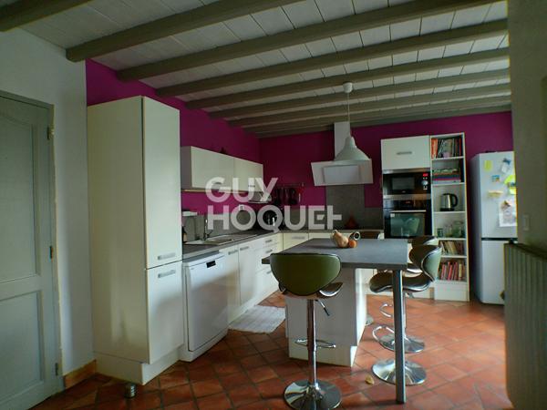 Maison familiale - 5 pièce(s) - Caumont -sur-Durance