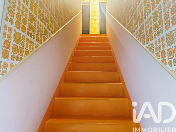 Maison à vendre 7 pièces 136 m² Saint-Julien-du-Sault