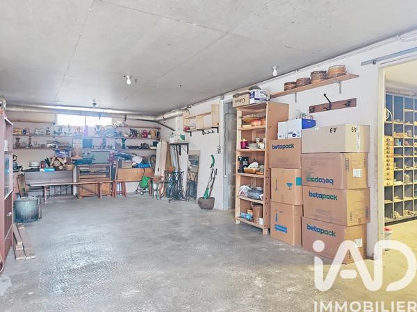 Maison à vendre 7 pièces 136 m² Saint-Julien-du-Sault