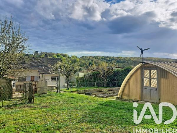 Maison à vendre 7 pièces 136 m² Saint-Julien-du-Sault