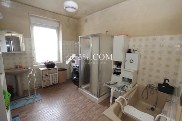 Maison 7 pièce(s) 6 chambre(s) 192 m²