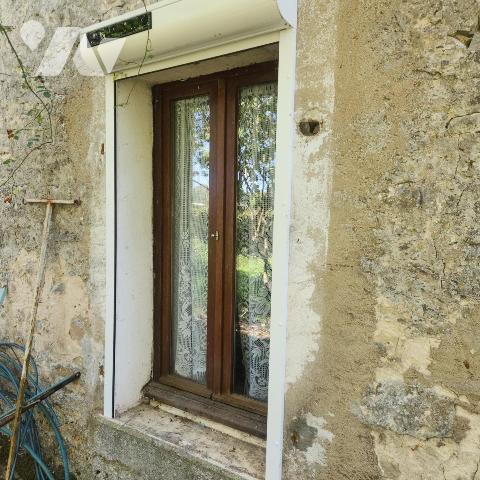  Maison de caractère sur grand terrain à CHERRE- Potentiel exceptionnel