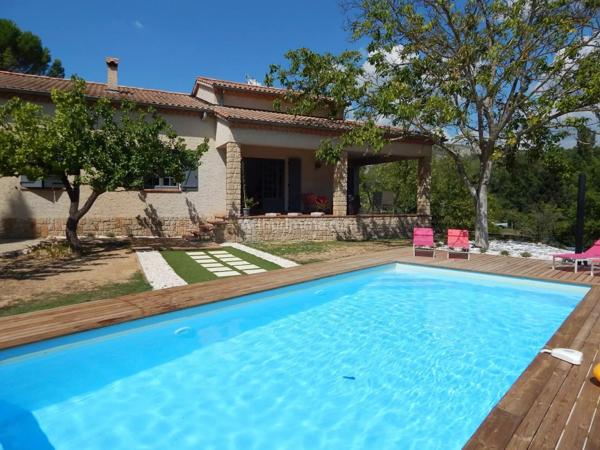 Vente Villa 4 pièces 135 m2 à Salernes