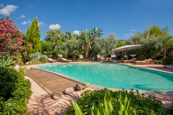 Propriété d'exception avec piscine, T3 indépendant et vaste terrain arboré à Venzolasca