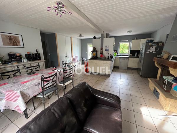 A Saint Paul Mont Penit - Maison 5 pièce(s) 95 m2+ dépendance