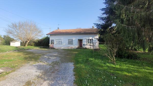 Maison à vendre    9 pièces •  Josse