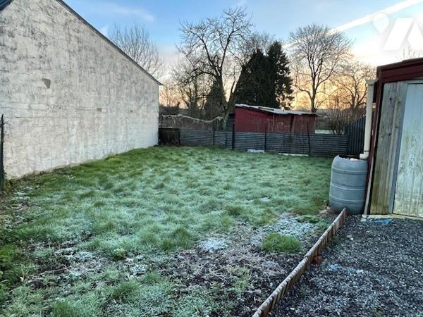 Maison avec cour et garage