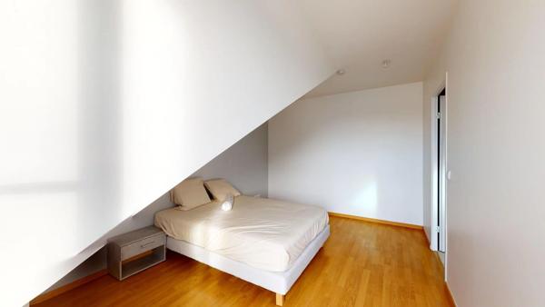 Location                                                      Appartement
                        
                     2 pièces                      35 m2                     à Pontault-Combault