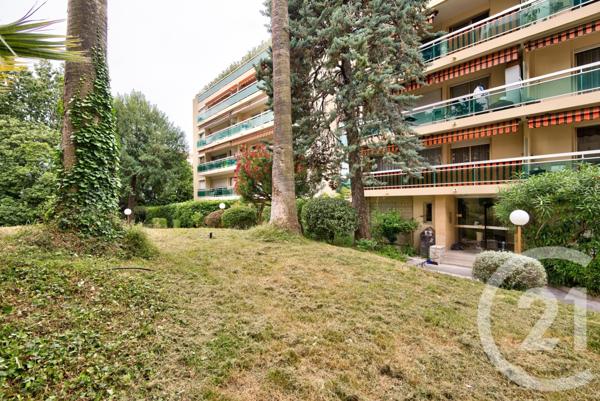 Appartement F4 à vendre  4 pièces - 94,73 m2 NICE - 06