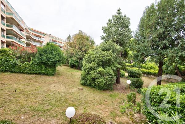 Appartement F4 à vendre  4 pièces - 94,73 m2 NICE - 06