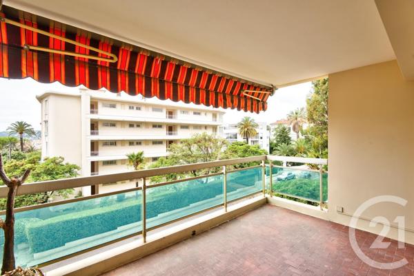 Appartement F4 à vendre  4 pièces - 94,73 m2 NICE - 06