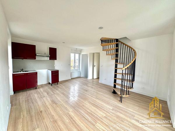 Immeuble à vendre à Cesson - Réf. 223 - 6 pièces, 4 chambres