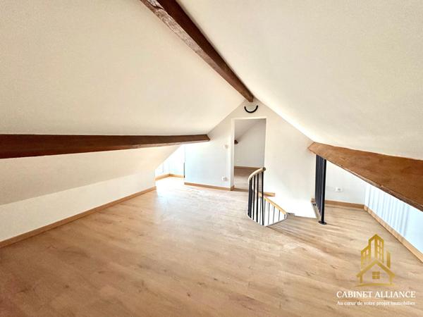 Immeuble à vendre à Cesson - Réf. 223 - 6 pièces, 4 chambres