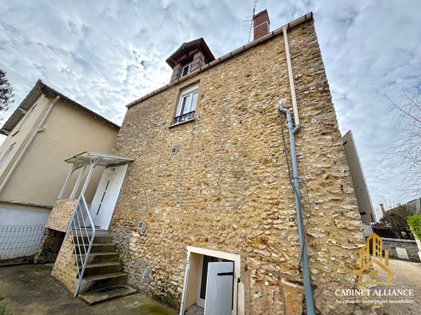 Immeuble à vendre à Cesson - Réf. 223 - 6 pièces, 4 chambres