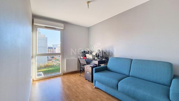 Orvault Haute Vallée / Bout des Pavés : En vente ! T3 refait à neuf au calme dans résidence récente et sécurisée, Garage + parking privé !  Commerces de proximité et C2.