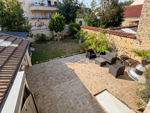 Centre-ville avec jardin - Volumes et potentiel d'aménagement