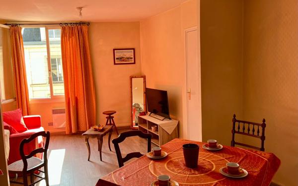 Appartement à louer    1 pièce •  Tours