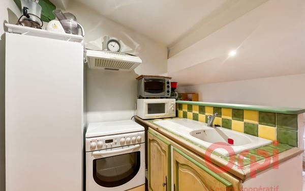 Immeuble à vendre    23 pièces • 482 m2 Draguignan