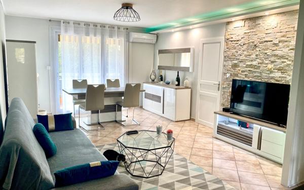 Appartement à vendre    4 pièces • 89 m2 Toulon