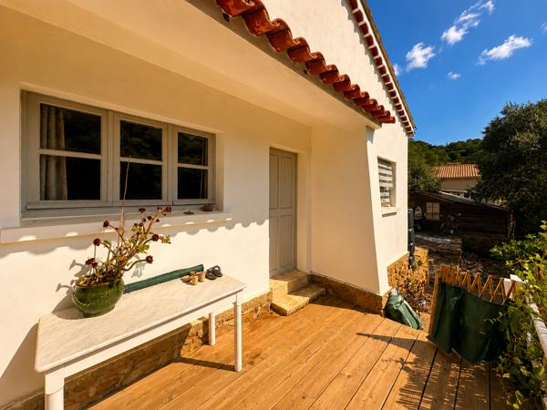 Maison
         1 pièce
        - 35 m² Exclusivité 397 000 € *