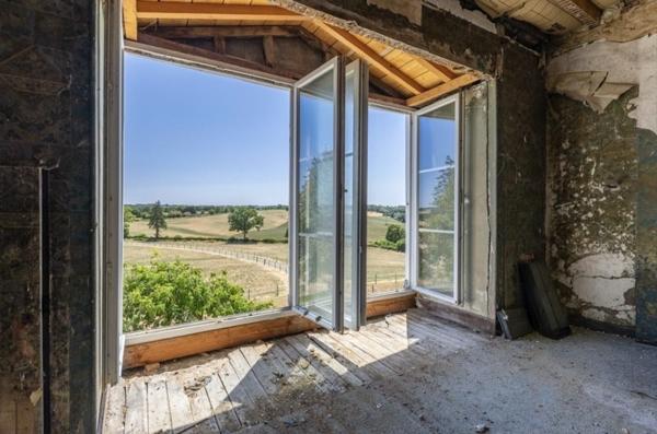 Château 599 000 € Aigurande 19 p 530 m² DPE D