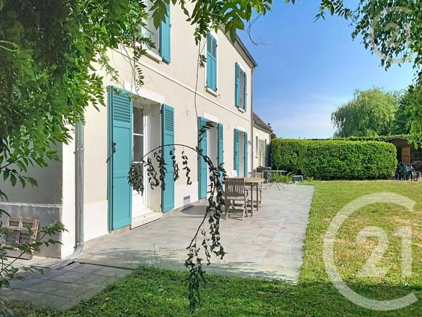 Maison à vendre  10 pièces - 190 m 2   CHAILLY EN BIERE  - 77