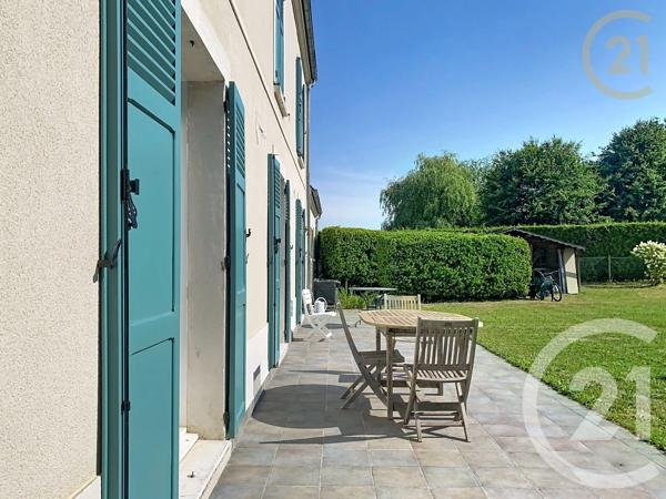 Maison à vendre  10 pièces - 190 m 2   CHAILLY EN BIERE  - 77