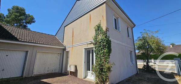 Appartement F3 à vendre  3 pièces - 66,83 m 2   CHATEAUDUN  - 28