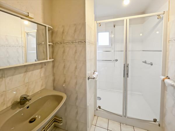 APPARTEMENT 3 PIÈCES DE 65m² AVEC GARAGE ? RÉSIDENCE AVEC ASCENSEUR EN CENTRE-VILLE DE CHALLANS