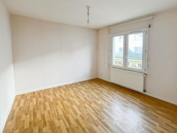 APPARTEMENT 3 PIÈCES DE 65m² AVEC GARAGE ? RÉSIDENCE AVEC ASCENSEUR EN CENTRE-VILLE DE CHALLANS