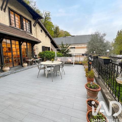 Maison à vendre 9 pièces 220 m² Bry-sur-Marne