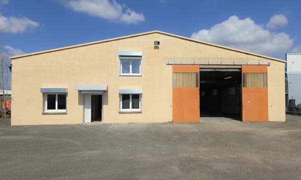 Location Local commercial 214 m2 à Bourgoin-Jallieu