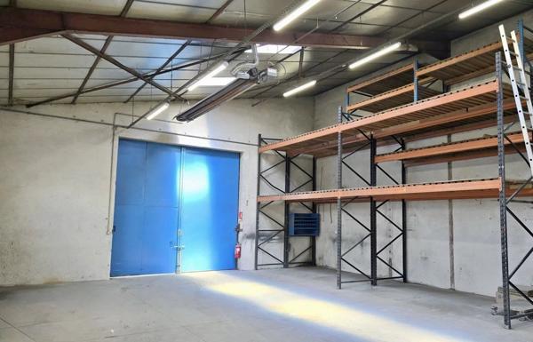 Location Local commercial 214 m2 à Bourgoin-Jallieu