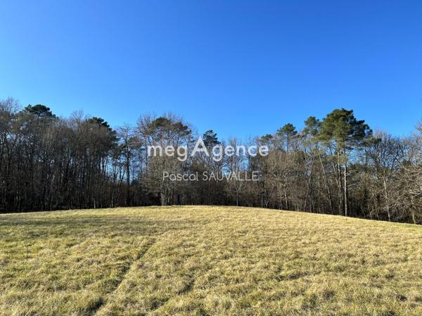 Terrain à CAMPSEGRET, 24140 - 23500m²