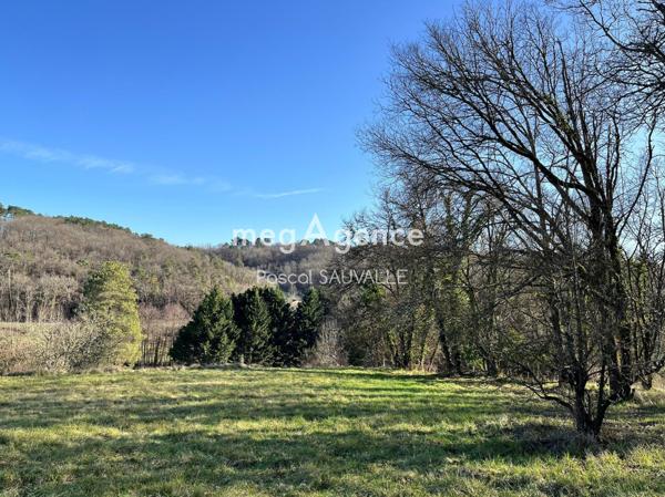 Terrain à CAMPSEGRET, 24140 - 23500m²