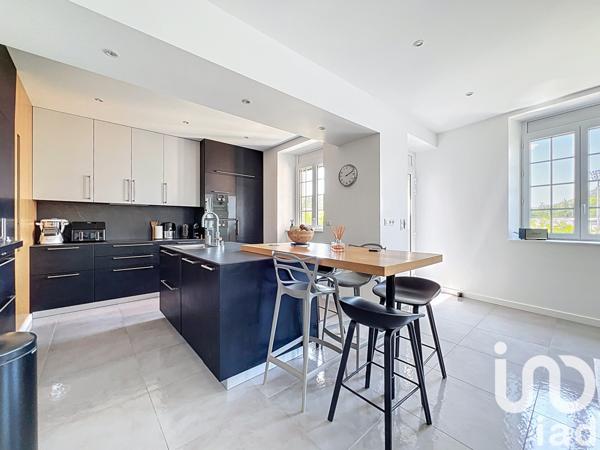 Appartement à vendre 6 pièces 191 m² Le Puy-en-Velay