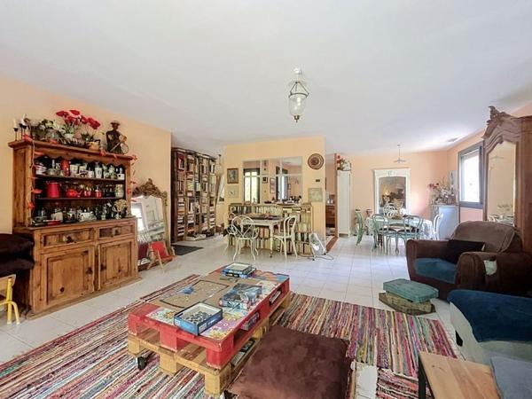 Maison à vendre 599 900 € Saint-Jean-de-Védas 6 p 142 m² DPE B