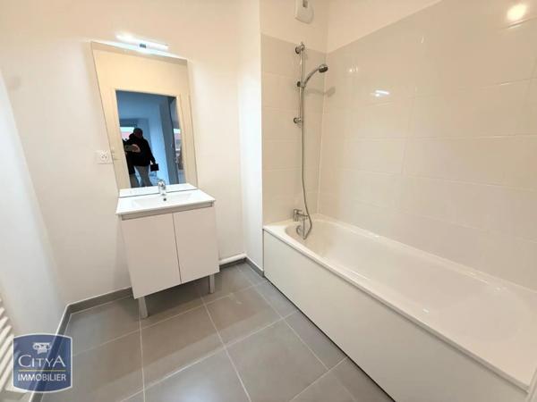 Appartement à louer 3 pièces 66.84m²