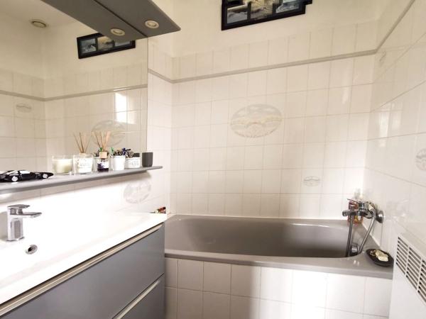 Magny-les-Hameaux (78114) Maison 7P indiv. en excel. état sur sous-sol total, proche Voisins-le-Btx